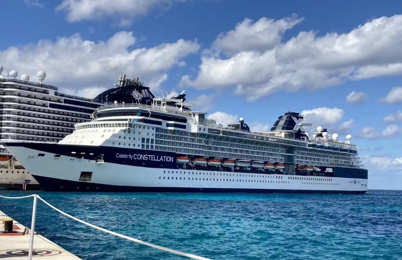 Celebrity Constellation Kruvaziyer Gemisi